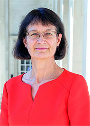 Dame Jenny Harries headshot